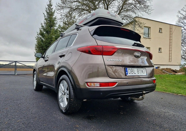 Kia Sportage cena 75900 przebieg: 105000, rok produkcji 2016 z Zakliczyn małe 781